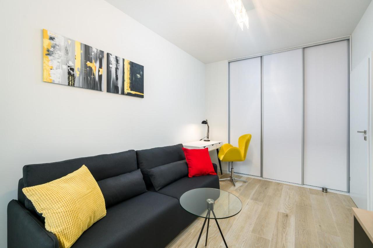 Apartments Poznan Fabryczna By Renters Ngoại thất bức ảnh