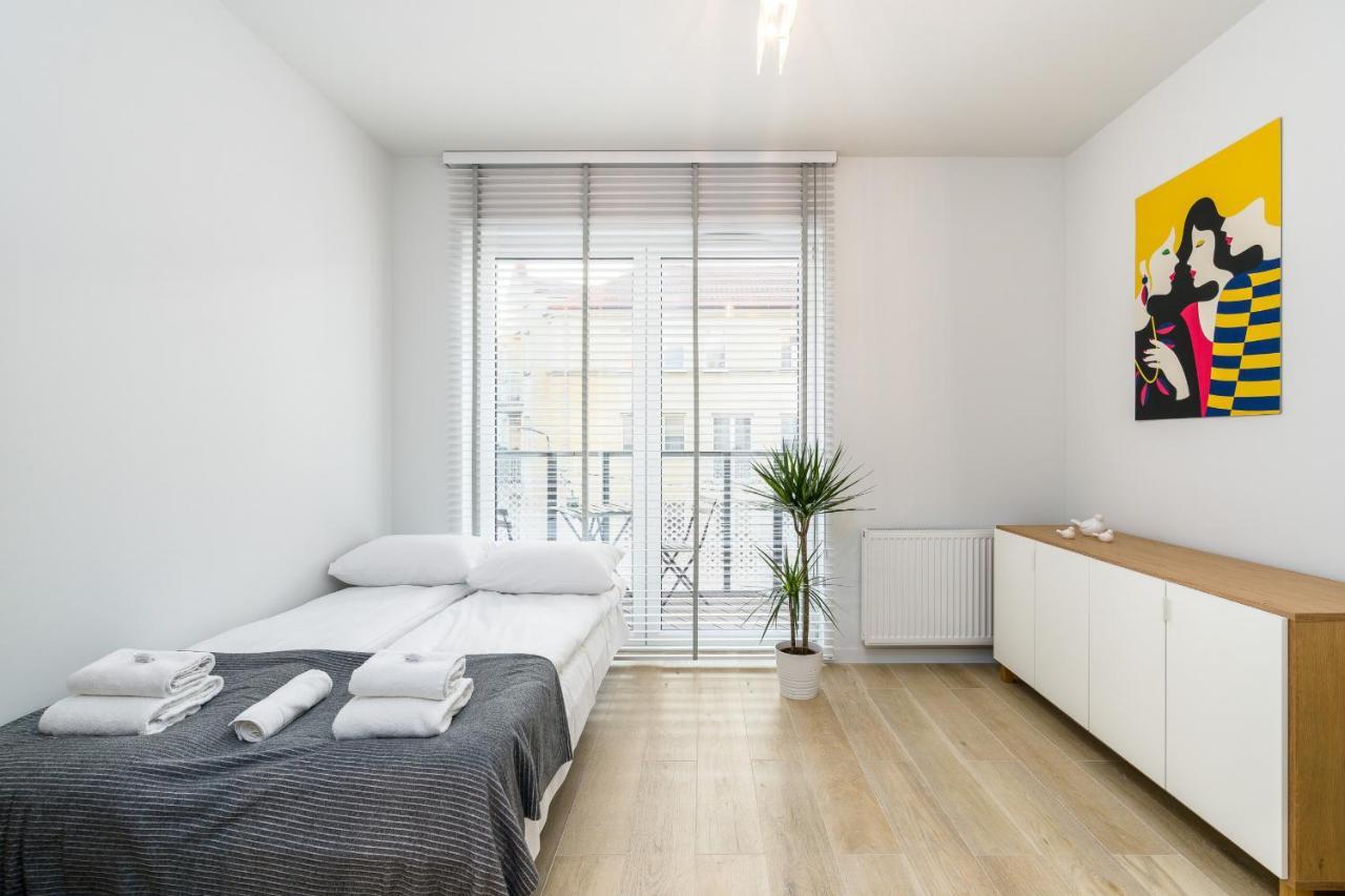 Apartments Poznan Fabryczna By Renters Ngoại thất bức ảnh